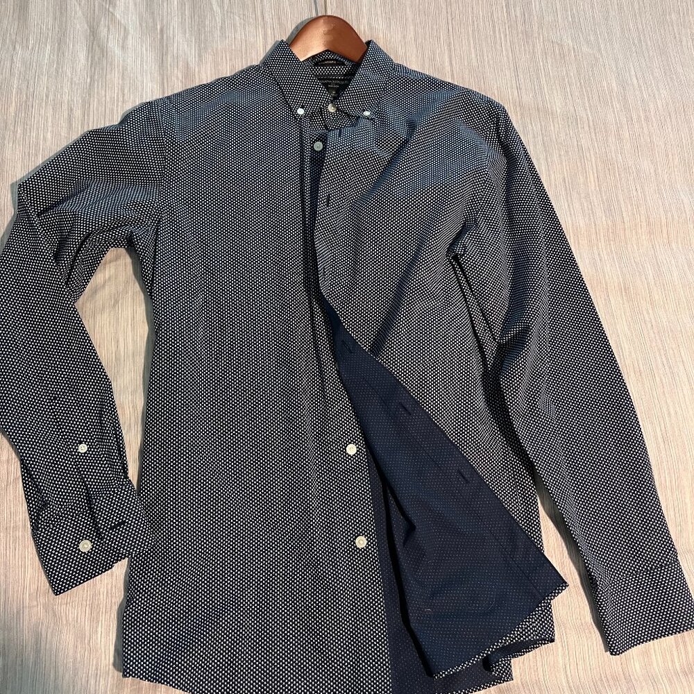 Banana Republic Non-Iron Standard Fit Shirt Small Print